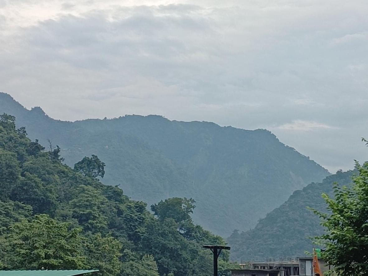 Blabla House Rishikesh Hostel Exterior photo